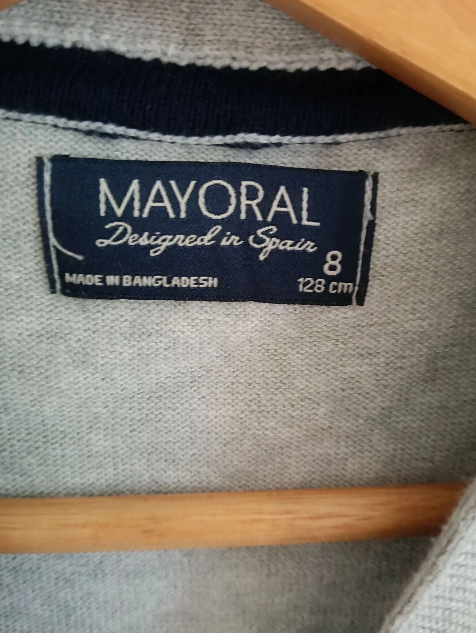 Gilet gris et marine mayoral 8ans – photo 3